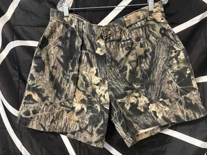 Mossy Oak vintage camo shorts 38, Pre-owned Used Condition, Hunting Fishing  - Picture 1 of 7