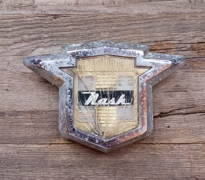 1955 1956 1957 NASH Ambassador Statesman maletero tapa manija emblema insignia Foto 1 de 4