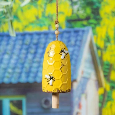 Bee Hive Ceramic Garden Bell with Rope Foto 1 de 4