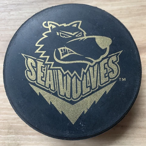 MISSISSIPPI SEA WOLVES ECHL HOCKEY PUCK ORANGE ECHL LOGO REVERSE MADE IN CANADA Cover
