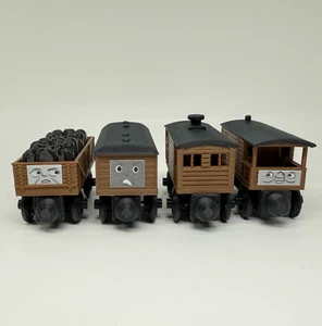Tren de carga de madera Breakvan Caboose hecho a medida Thomas & Friends Brio - Imagen 1 de 13