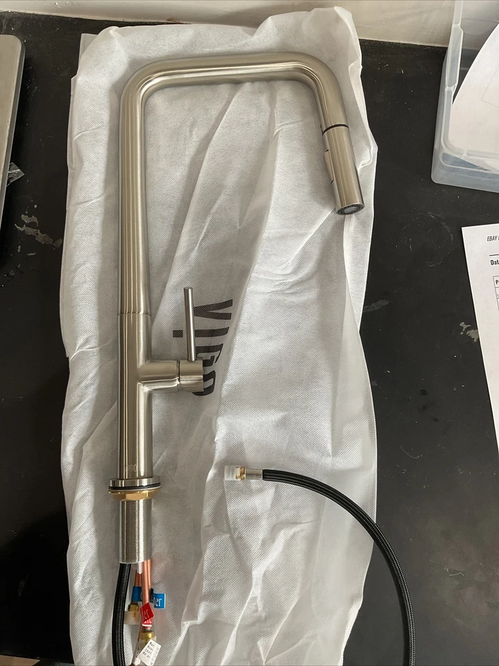 Vigo Vg02031 Parsons 1.8 GPM 1 Hole Pull Down Kitchen Faucet - Stainless Steel