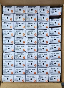 (49 Bulbs) Sylvania 21271 Dulux S 9W CF9DS/850/ECO - 2 Pin G23 Base -5000 Kelvin - Picture 1 of 4