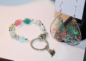 Emerald Empire Handmade Set Teal & Pink Sparkles dangle earring and bracelet set - Picture 1 of 3