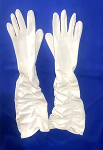 Vintage 1950s Louis Fischer Beige Nylon Gloves size 6.1/2 Very good vintage con - Picture 1 of 7
