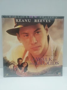 A Walk in the Clouds (Laserdisc) - Picture 1 of 2