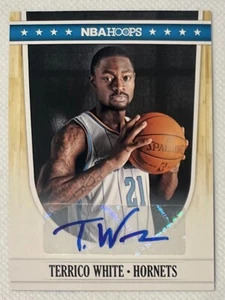 2011-12 NBA Hoops Auto Terrico Bianco #63 Auto - Foto 1 di 2