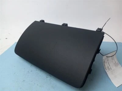 2009 AUDI Q7 ПЕРЧАТОЧНЫЙ ЯЩИК - Изображение 1 из 3