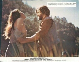 BRING ME THE HEAD OF ALFREDO GARCIA LOBBY CARD ORIGINAL KRIS KRISTOFFERSON