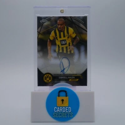 Donyell Malen 2022-23 Topps Chrome Borussia Dortmund ON-CARD AUTOGRAPH /75 - Image 1 of 4