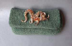 Authentic~ RARE~ Sarah Oliver ~ Boiled Wool ~ Clutch Handbag~ with DRAGON jewel - Picture 1 of 9