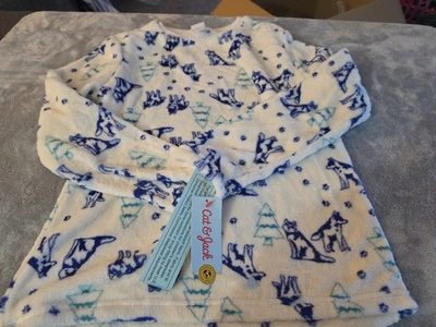 Cat & Jack Pajama Top, Warm, White With Wolfs Boys Size L 10/12 - Image 1 of 3