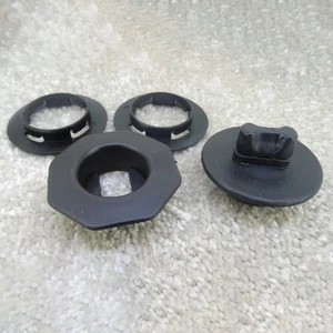 4 Piece Plastic Carpet Fixing Clamps Enhanced Stability for Vehicle Floor Mats - Picture 1 of 12