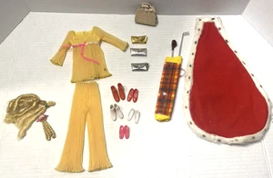 Colección de Ropa y Accesorios Barbie Vintage Años 70, Ken Cape - Imagen 1 de 22