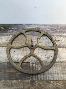 Antique Rusty Cast Iron Wheel Foot Pedal Sewing Machine Wheel part Wall Art - Picture 1 of 8