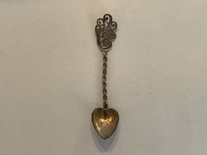 Vintage Sterling Silver Souvenir Heart Spoon with Scroll and a Twisted Handle 8g - Picture 1 of 7