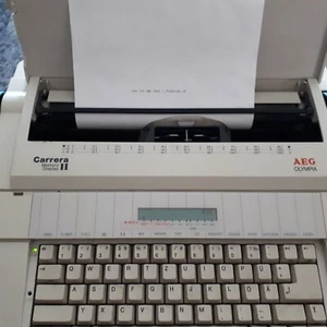 AEG OLYMPIA elektrische Schreibmaschine mit Netzkabel u. Anleitung CARRERA MD II - Bild 1 von 5