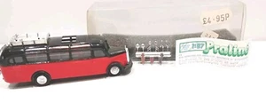 Praline Germany 1990s Plastic Mercedes Benz 0-3509 De Luxe Bus Boxed Scale 1/87 - Picture 1 of 12