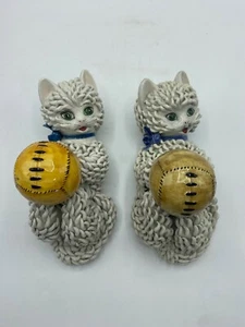 Majolica Italy Spaghetti Cats Playing with Ball Figures Pair of 9" Long Cats (C) - Bild 1 von 14