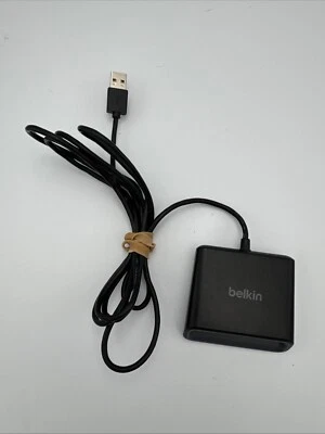Belkin F1DN005U USB Cybersecurity Smart Card Reader with CAC Port Color Chip LED - Image 1 of 3
