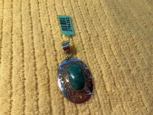 Natural Green Gemstone Handmade 925 Sterling Silver Pendant Jewelry - Picture 1 of 4