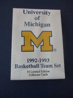 Nuevo conjunto sellado de 14 tarjetas limitadas del equipo de baloncesto de la Universidad de Michigan 1992-93 Foto 1 de 2