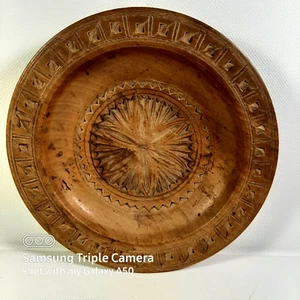 Antique Czechoslovakia Hand Carved Wooden Plate 5" In My Family 4 Generations - Picture 1 of 9
