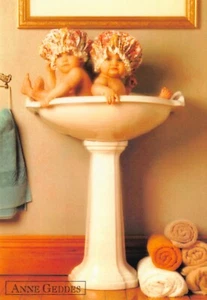 Postcard: Babies in the Sink with little Hats, Anne Geddes, 4x6 - Picture 1 of 2