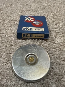 Ac  RC 11 Radiator Cap - Foto 1 di 6