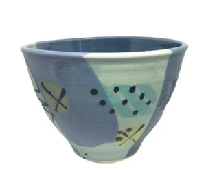 Sanibel Island Art Pottery Bowl Signed Mudman Smith Blue & Sage Green 4.5" x 6" - Picture 1 of 11