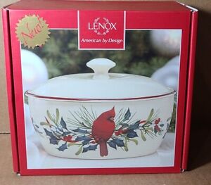 Lenox Winter Greetings Small Covered Casserole 32oz Serving Dish Cardinals  