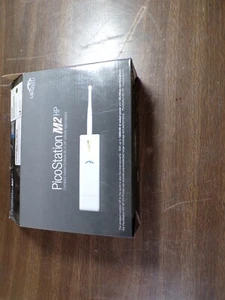 Ubiquiti Networks PicoStation M2 - Picture 1 of 5