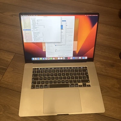Apple MacBook Pro 16-inch Core i9 2.4GHz  32GB / 2TB / Radeon 5500M 8GB  Grey - Image 1 of 4