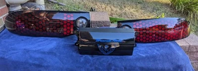 98-02 PONTIAC FIREBIRD 完整尾灯蜂窝后尾灯 原始设备制造商 — 第 1/4 张图片