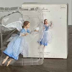 Hallmark Andenken 2007 im Gegensatz zu allen anderen Feiertagsengeln Weihnachtsschmuck 5,25 Zoll - Bild 1 von 9