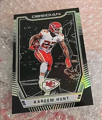 2018 Obsidian Kareem Hunt parallel 7/10 CHIEFS  - Image 1 of 2