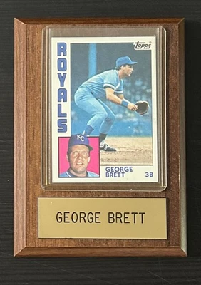 George Brett 1984 Topps #500 NM/M+ on Wood Plaque – Royals Legend & HOF Display Foto 1 de 4