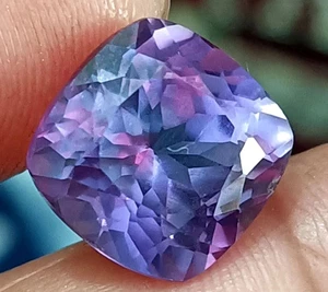 NATURAL Loose Montana Bi-Color Change Sapphire Cushion Cut GEMSTONE 10.65 Ct - Picture 1 of 7