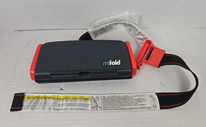Mifold Grab-and-Go - Schwarz/Rot Kompakt Auto Sitzerhöhung Reisesitz (08/2019) - Bild 1 von 6