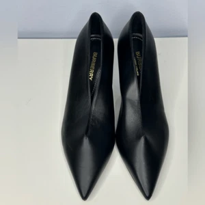 Burberry - Brierfield - Women’s Black Leather Pump - Size 35 - Picture 1 of 7