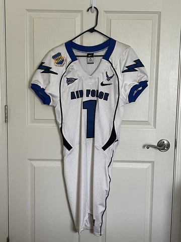 2009-2011 Air Force Falcons #1 Nike Road White Football Jersey Size Small Cover
