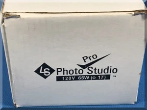 LS PHOTO PRO STUDIO UMBRELLA 6500K DAYLIGHT WHITE LIGHT BULB PB-65 120V 65W NOS - Picture 1 of 4