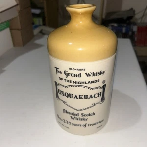 De colección Usquaebach The Grand Whisky of The Highlands Pourer 750 ml - Imagen 1 de 14