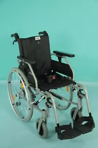 Rollstuhl Leichtgewicht Drive mit Begleitpersonbremse SB 38 cm faltbar #9301 - Bild 1 von 11