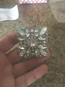 "Capivating" Premier Designs NIB Broach NEW Beautiful! - Picture 1 of 6