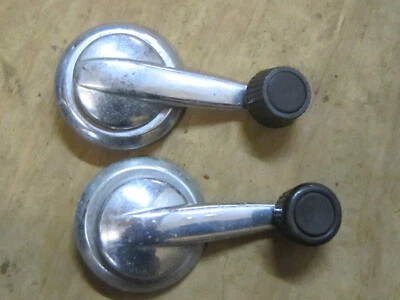 2--沃尔沃 164E-- 室内门把手---1973 — 第 1/3 张图片