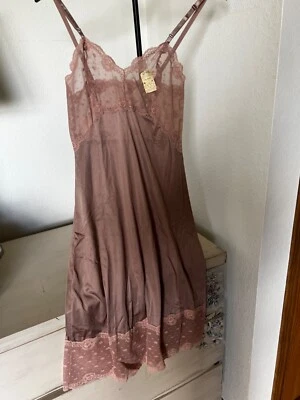 Vestido sin tirantes completo vintage NOS Lorraine encaje nuevo con etiquetas talla 32 alto color moca Foto 1 de 4