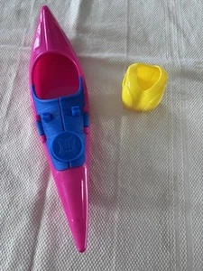 Barbie Fashion Doll Kayak Adventure Set per Pezzo con Gilet di Vita 3452 - Foto 1 di 4
