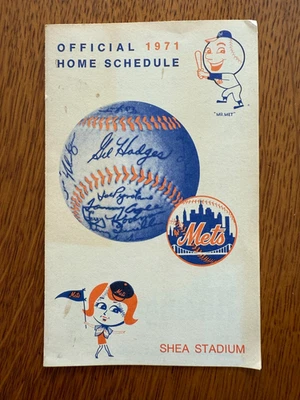 New York Mets Official Home Schedule - 1971 - Shea Stadium - Image 1 of 3