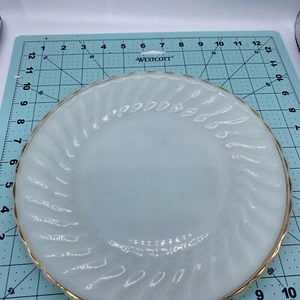 Anchor Hocking Fire King Salad Plates 7 1/4 inches Made in USA Heat Resistant 3 - Picture 1 of 11